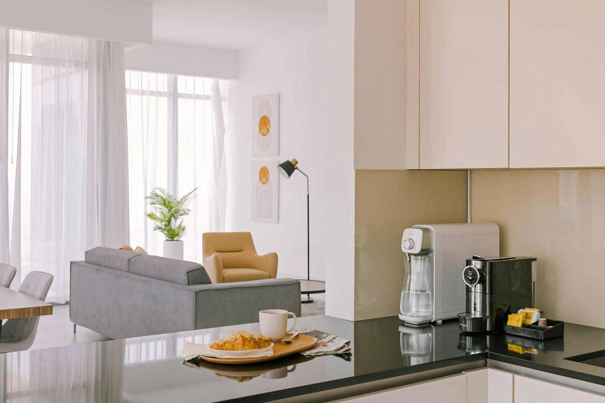 Sonder By Marriott Bonvoy Downtown Towers Apartments Dubai Exteriör bild