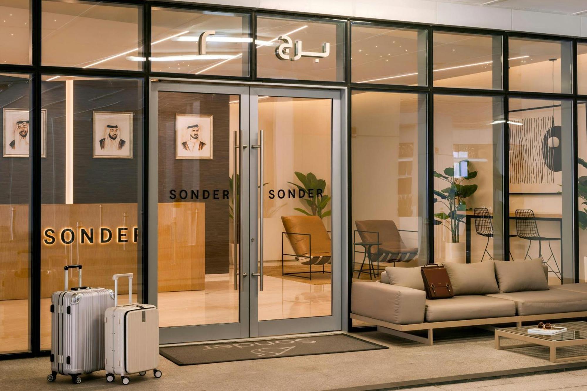 Sonder By Marriott Bonvoy Downtown Towers Apartments Dubai Exteriör bild