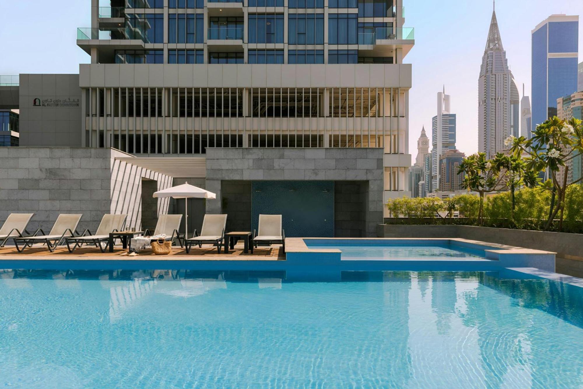 Sonder By Marriott Bonvoy Downtown Towers Apartments Dubai Exteriör bild